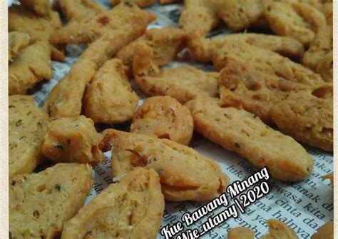 Resep Kue Bawang Khas Minang / Padang oleh Wie Utamy - Cookpad