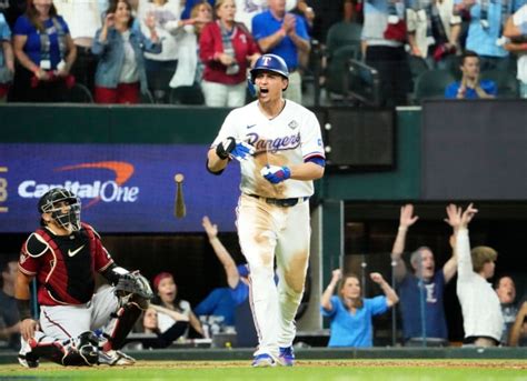 Texas Rangers' Bruce Bochy On Corey Seager's World Series-Changing Moment, Repeating, and ...