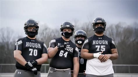 Hough scores high school football win over Lake Norman | Charlotte Observer