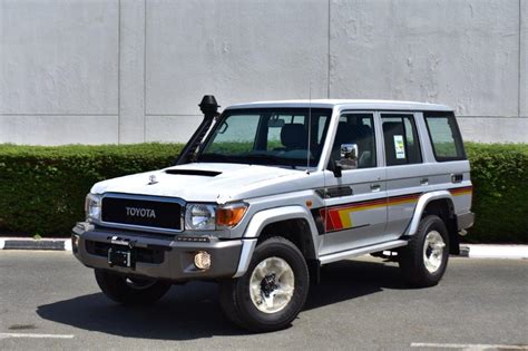 2023 TOYOTA LAND CRUISER 76 HARDTOP LIMITED V8 4.5L TURBO DIESEL 4WD ...