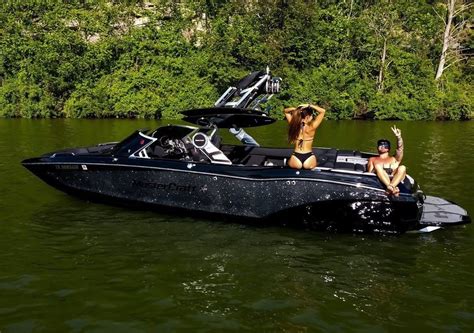 Pinterest | Wakeboard boats, Mastercraft boat, Mastercraft ski boats