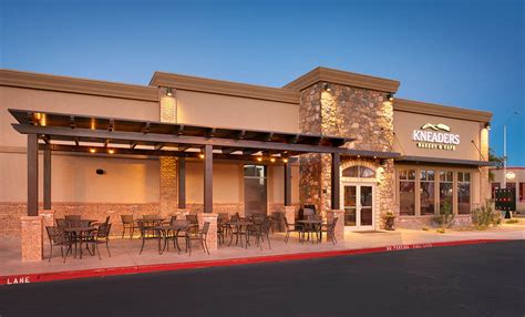 Kneaders Bakery and Café | CORE Architecture