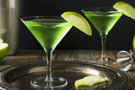 Appletini Recipe With Sour Apple Pucker | Bryont Blog