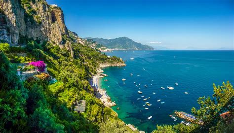 Le spiagge della Campania, veri tesori di incommensurabile bellezza