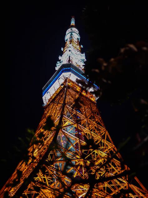 Tokyo Tower | View of Tokyo tower from the bottom | Ludovic Lubeigt ...