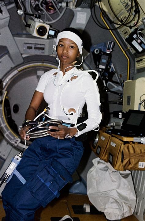 File:Mae Jemison floating in space during STS-47.jpg - Wikimedia Commons