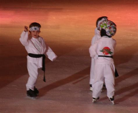 Ice Skating Lessons for Ages 3 and Up Begin in January | Minnetonka, MN ...