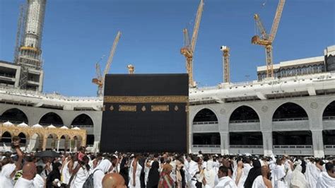 Mecca Saudi Arabia Mar 17 2023 Stock Footage Video (100% Royalty-free) 1101680001 | Shutterstock