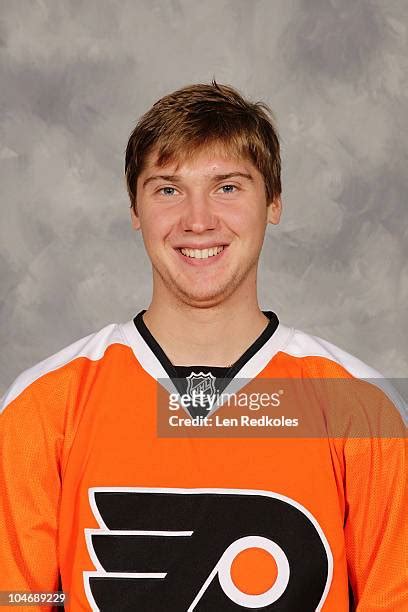 Sergei Bobrovsky Headshot Photos and Premium High Res Pictures - Getty ...