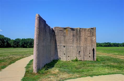 Part of the wall at Cahokia Mounds, Illinois image - Free stock photo ...