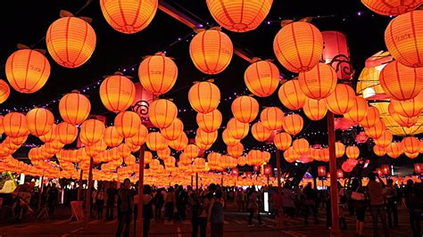 2020 Taiwan Lantern Festival in Taichung Houli (Private Tour)