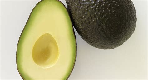 Hass vs Haas Avocado - Which is correct? - California Avocados