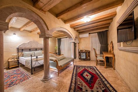 15 Best Luxury Hotels in Cappadocia, Turkey in 2024