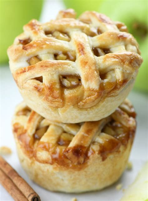 Mini Apple Pies - OMG Chocolate Desserts