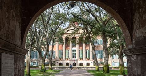 Charleston Daily Photo: College campus walking