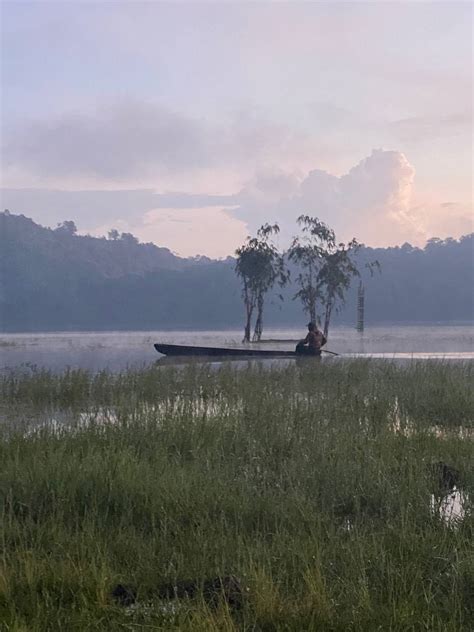 Destination In Tamblingan Lake - Sari Bali Tour