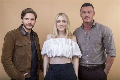 The 24-Year Journey Of ‘The Alienist’, From Bestseller To TNT Drama ...