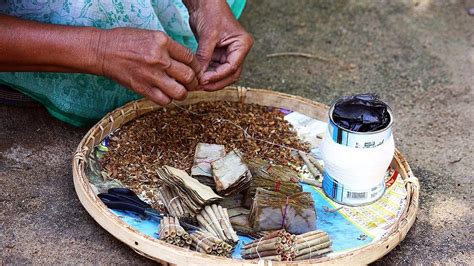 How nearly 1 million women in India’s southern states stopped beedi rolling