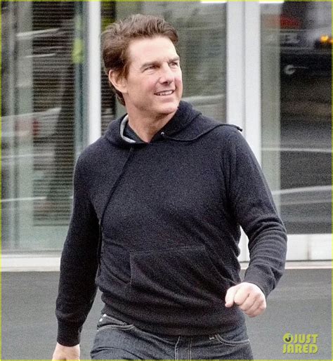 Photo: tom cruise helicopter ride connor cruise 02 | Photo 4370131 | Just Jared: Entertainment News