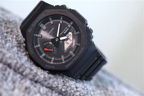 REVIEW: G-Shock GA-B2100 "CasiOak" | Professional Watches