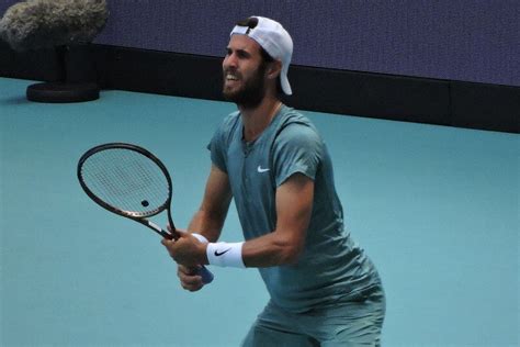 Karen Khachanov wins his first ATP match since June in Zhuhai - UBITENNIS