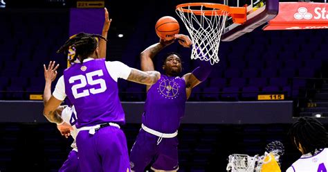 Basketball notebook: LSU men and women begin practice - On3