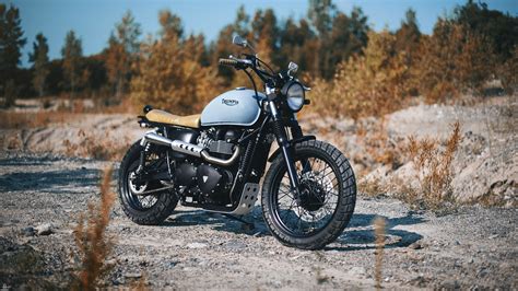 Triumph Bobber Gallery | Reviewmotors.co