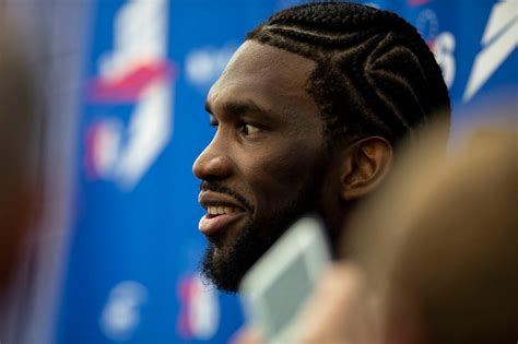 Sixers center Joel Embiid dons new hairstyle at training camp