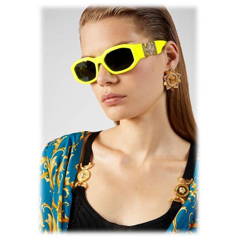 Versace - Sunglasses Medusa "Biggie" - Yellow Fluo - Sunglasses - Versace Eyewear - Avvenice