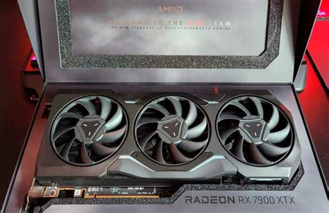 AMD Radeon RX 7900 XTX vs NVIDIA GeForce RTX 4080 en Ray Tracing