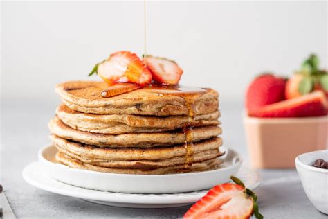 The Easiest Greek Yogurt Pancakes You'll Ever Make