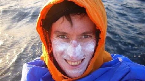 Report released into kayaker's fatal trans-Tasman bid - ABC News