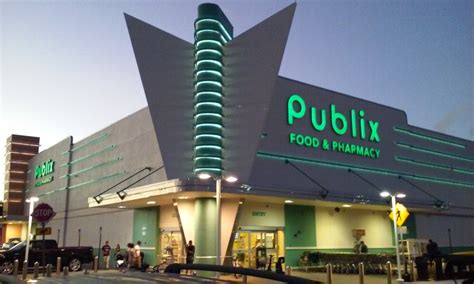 Publix Supermarket, West Palm Beach | GunnyNelson | Flickr