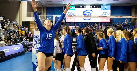 2 Creighton volleyball players named All-Americans