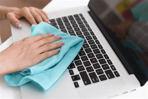 Best laptop keyboard cleaner - hoppermilo