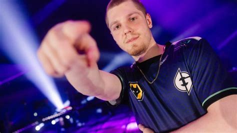 EG Demon1 on visa issues, getting his start in VALORANT, and more | Esports.gg