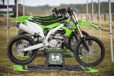 TESTED: 2019 Kawasaki KX450 - Australasian Dirt Bike Magazine