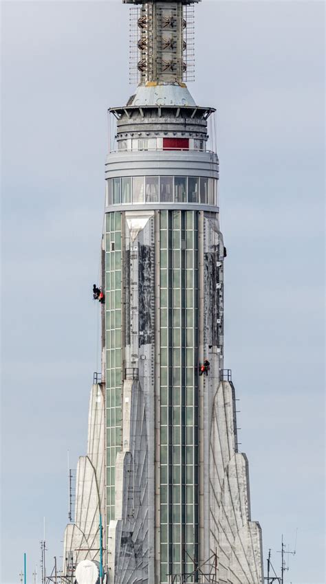 The Empire State Building's Art Deco Spire Gets Restored - Core77