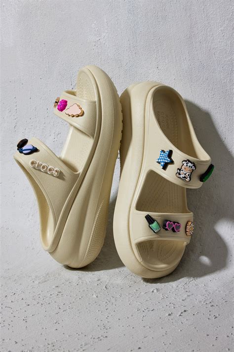 Crocs' New Crush Sandal Looks to Reignite the Chunky Footwear Trend ...