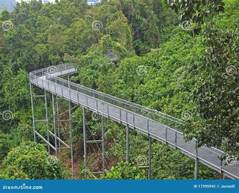 Elevated Walkway, Singapore Editorial Photography - Image: 17395942