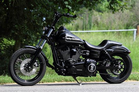 Harley-Davidson Harley-Davidson Street Bob Dark Custom - Moto.ZombDrive.COM