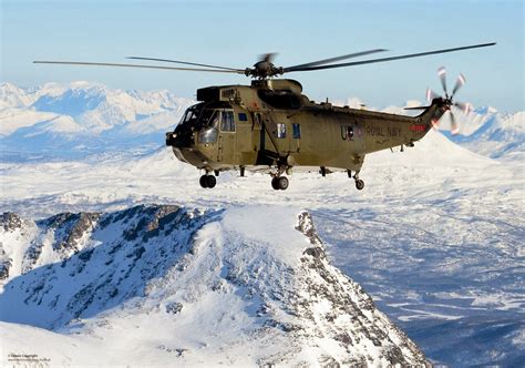 SNAFU!: Royal Navy Sea King Mk4 Helicopter Over Northern Norway (pics)