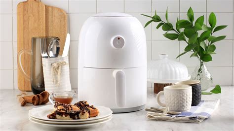 The Air Fryer Cleaning Hack You Need To Know About It