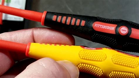 Harbor Freight Professional Precision Insulated Screwdriver Set Review ...