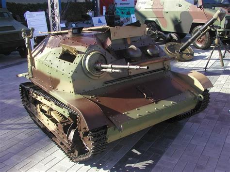 Polish TKS tankette. [1,000 × 750] • /r/MilitaryPorn in 2022 | Tanks ...