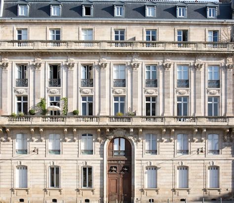 What Are Haussmann Buildings? The History of Paris' Iconic Architecture