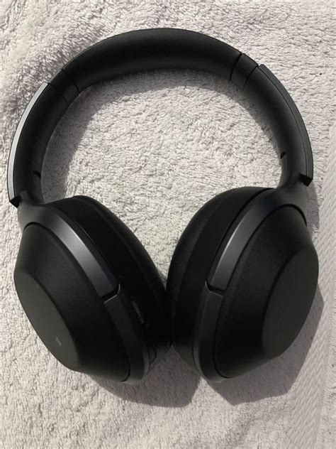 Sony WH-1000XM2, Audio, Headphones & Headsets on Carousell