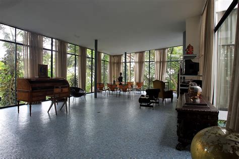 lina bo bardi | Casa de vidro, Interior da casa, Interiores