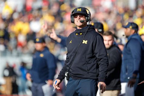 Michigan's Jim Harbaugh linked to two NFL coaching gigs