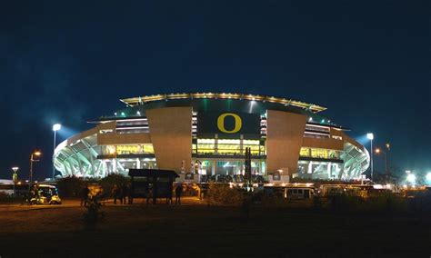 Oregon Ducks Stadium Wallpaper Desktop Background | PixelsTalk.Net